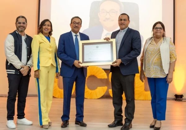 Representantes de la UCSD