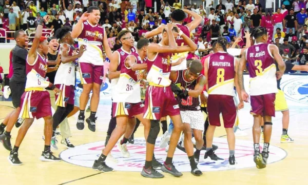 Los Truenos del Distrito