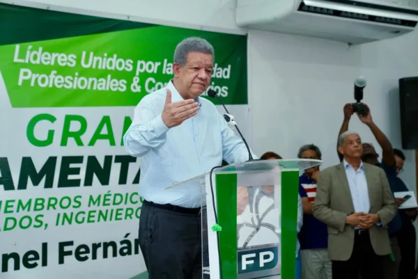 Leonel Fernández desde Bonao.