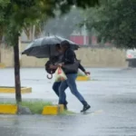Lluvias y temperaturas calurosas marcarán el clima de este sábado