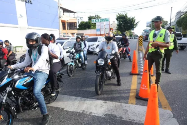 transito-tapones-giros a la izquierda-instituciones publicas