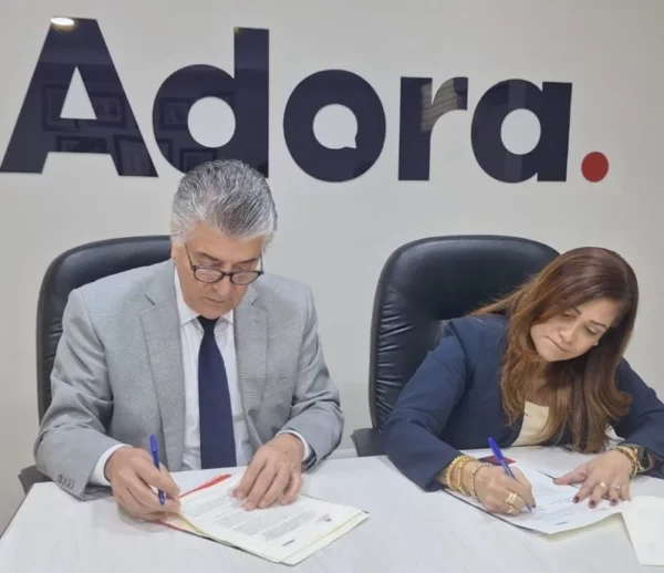 Roberto Santana y Rosa Olga Medrano.