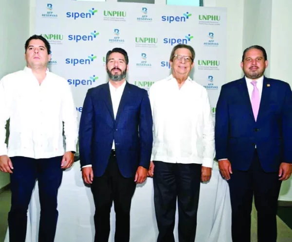 Joan Carlos Henríquez, Francisco A. Torres, Miguel Fiallo y Jorge Dargam.