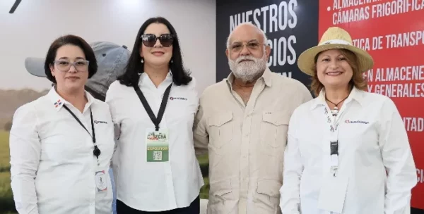 Ejecutivos de la entidad durante el festival.