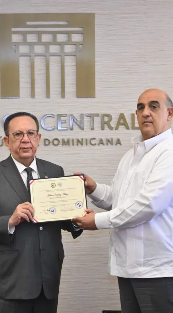 Héctor Valdez Albizu y José Francisco Peña Domínguez.