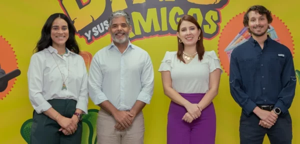 Annellis Zapata, Krist Núñez, María Ortiz y David Guzmán.