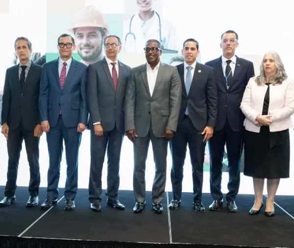 Ejecutivos de la asociación durante el congreso.