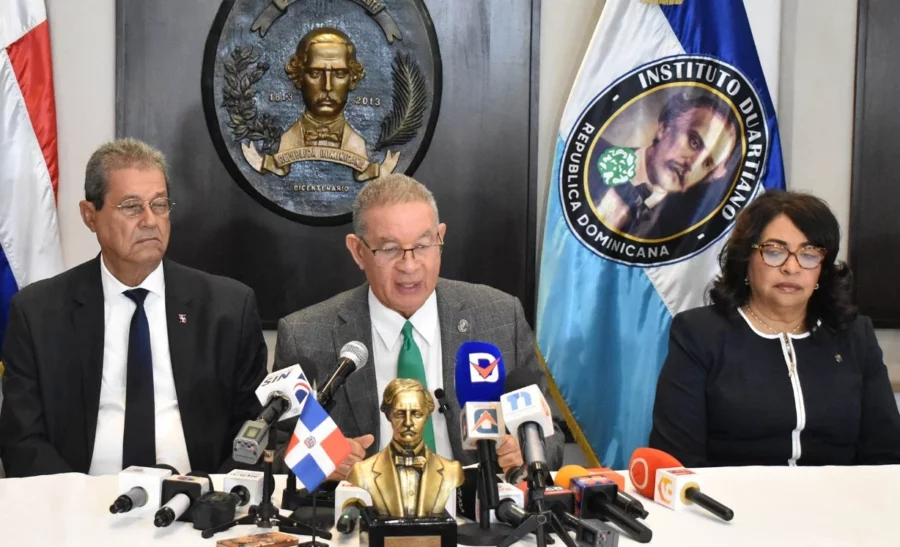 Directivos del Instituto Duartiano procurarán el cumplimiento de la Constitución.