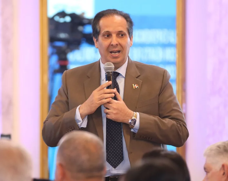 Víctor Atallah hizo el anuncio en La Semanal con la Prensa. Víctor Atallah hizo el anuncio en La Semanal con la Prensa.