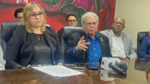 Presidente del CMD, Waldo Ariel Suero, destaca un marcado desempleo de los médicos.