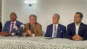 CMD propone crear 6,000 unidades de atención primaria para mejorar acceso a salud y combatir desempleo médico