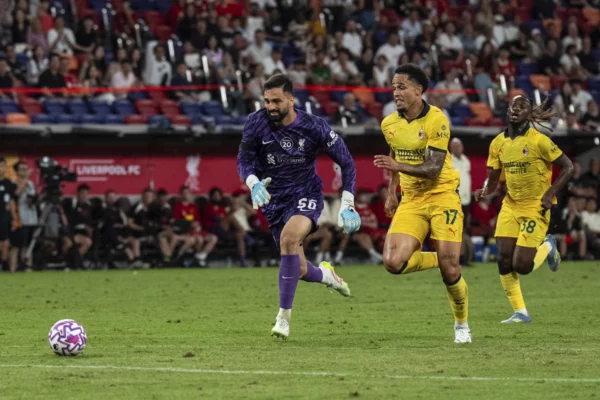 El Leeds ficha a Noah Okafor