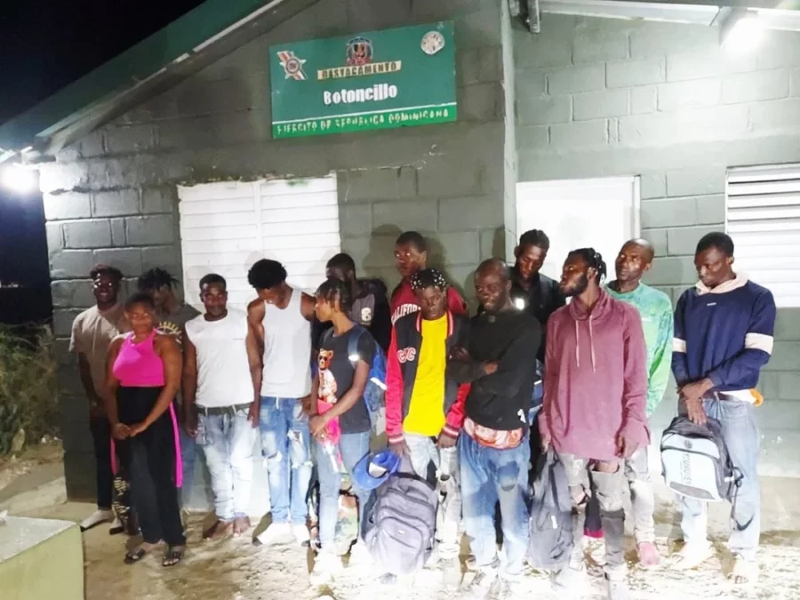 Haitianos detenidos ERD Haitianos detenidos ERD
