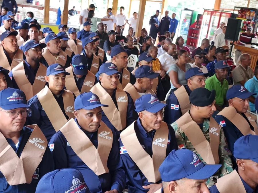 INFOTEP graduó a 44 guardaparques INFOTEP graduó a 44 guardaparques