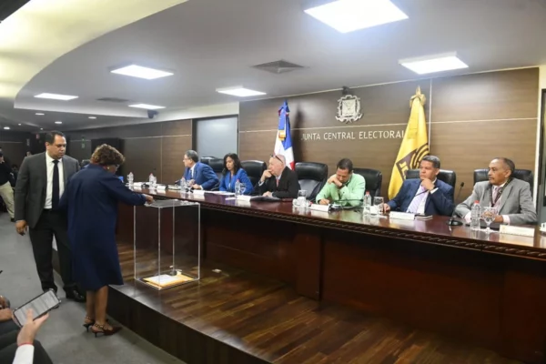 La JCE conoció este martes sobre la única oferta económica del proceso