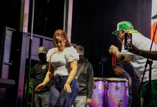 La alcaldesa Betty Gerónimo