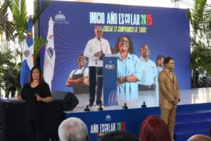 El ministro de Educación, Luis Miguel De Camps