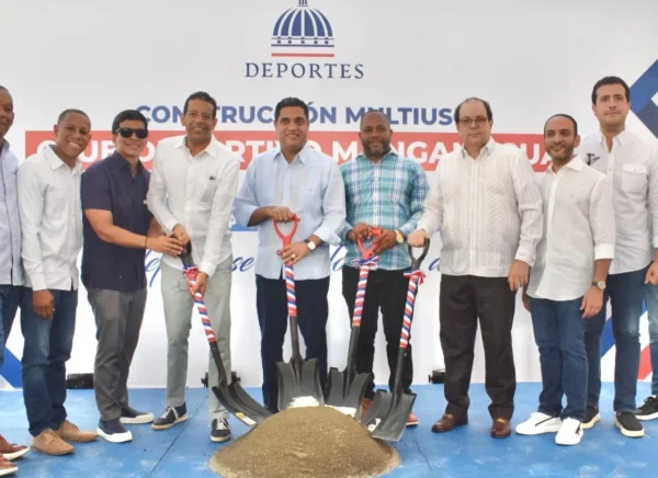 Primer picazo de construcción de multiusos