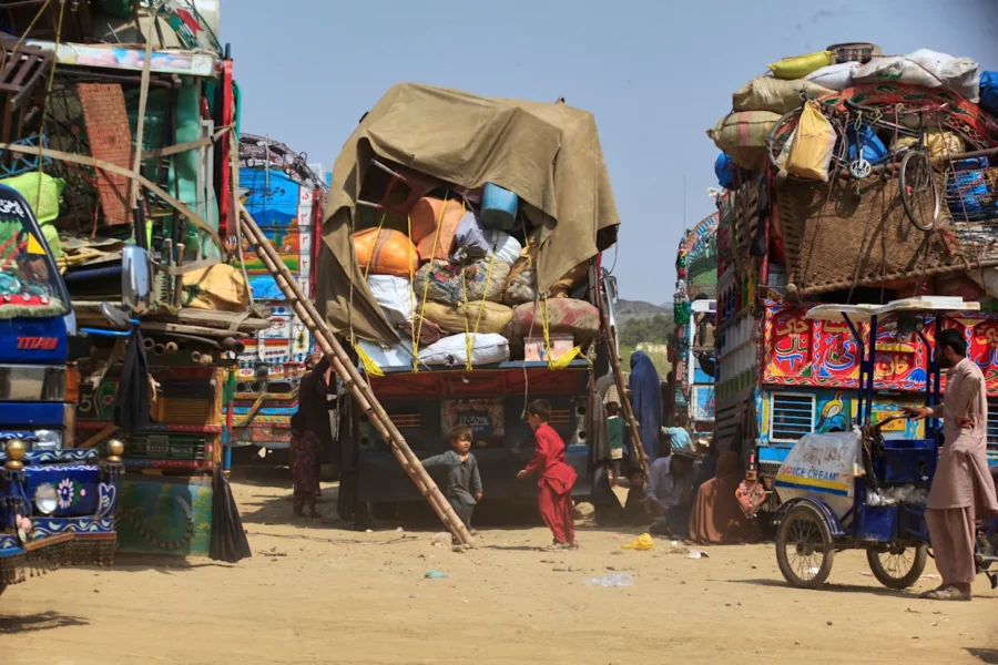 Niños refugiados en Pakistan Niños refugiados en Pakistan