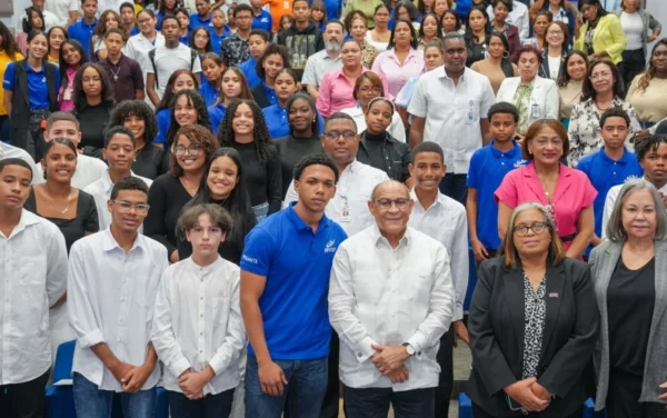 Estudiantes del Programa de Pasantía de Infotep