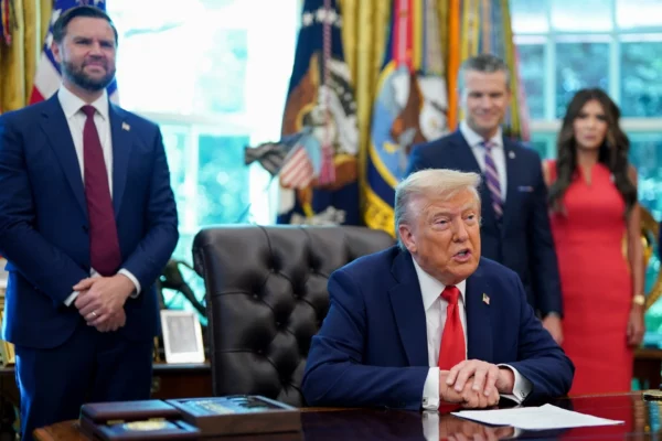 Trump: Aún no se han discutido garantías de seguridad para Ucrania