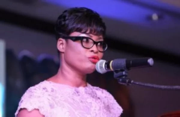 Rosemilia Petit-Frére-haitiana