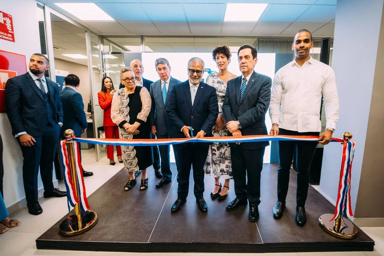 Consulado dominicano en Madrid inicia operaciones en nueva dirección