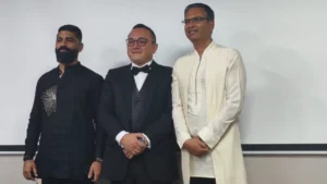 Rajesh Ganesan, CEO manageEngine,Nirmal Kumar Manoharan,Subin Geoger, y Wilson Calderon y Sibin George
