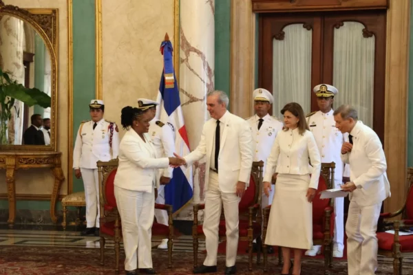 nuevos embajadores-presidente