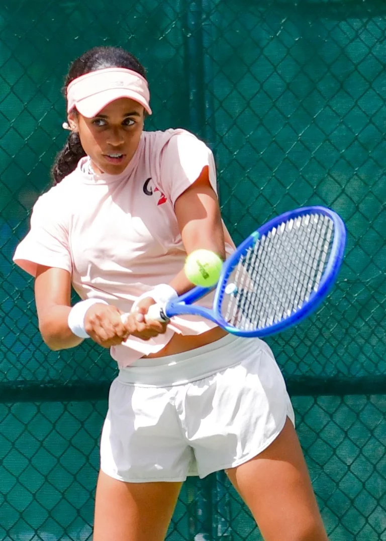 Yelena Sánchez Yelena Sánchez