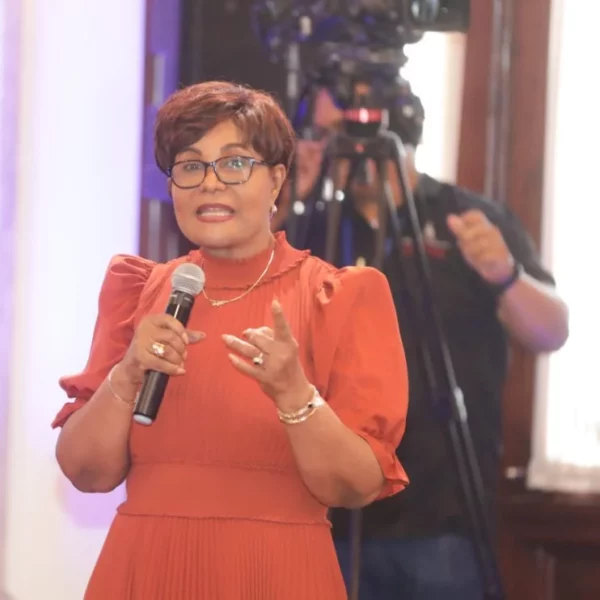 c73d70ef-5b17-453f-b54f-707314380a97