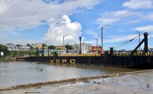 puente flotante - cerrado