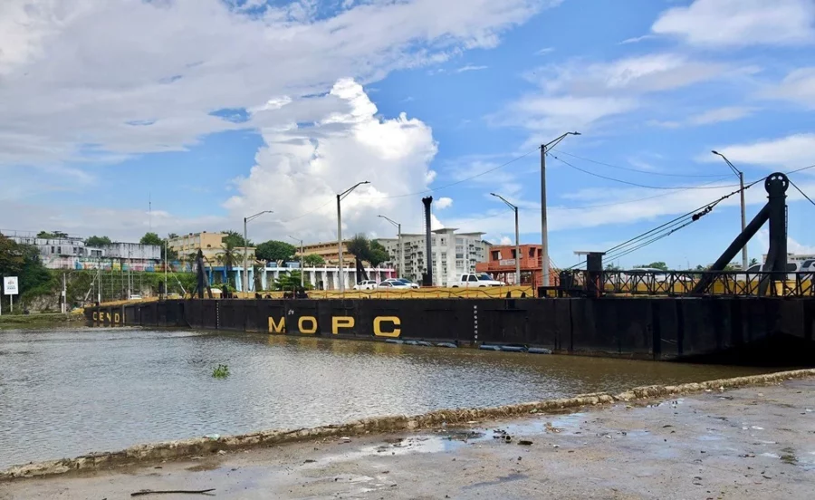 puente flotante cerrado