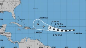 Trayectoria de la tormenta tropical Erin