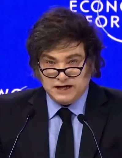 El presidente Javier Milei intenta salir de grave  crisis.