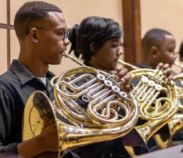 Lo hace con una apuesta firme por la excelencia artística.