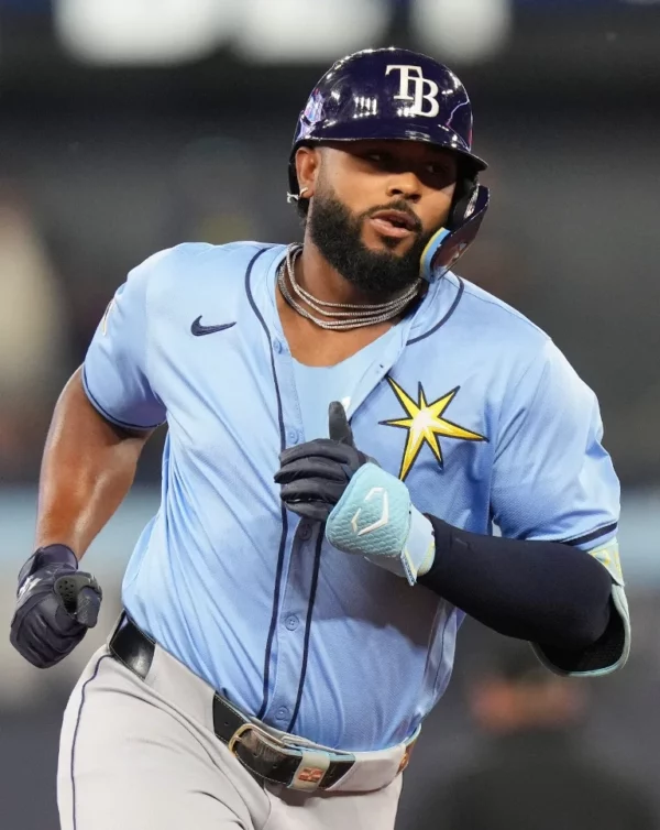 El dominicano Junior Caminero, de Tampa Bay, tuvo un año explosivo a la ofensiva.  Ap