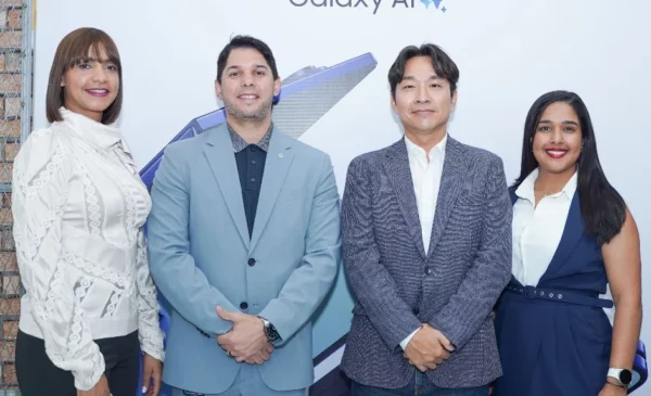 Dania Taveras, Óscar Núñez,  Eugene Jo  y Yunessis Sánchez.