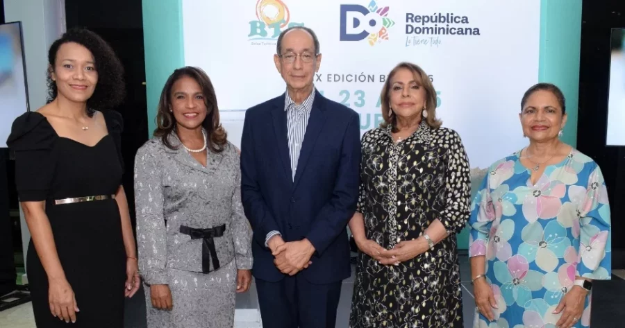 Adis Ozuna, Zoila Fernández, Luis Felipe Aquino, Luisa de Aquino y Kirsis de los Santos.