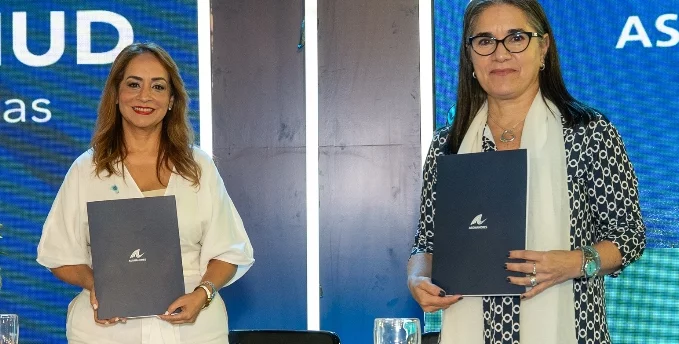 Aguie Lendor y Ana María Díaz. Aguie Lendor y Ana María Díaz.
