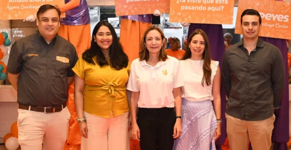 Mauro Noriega, Alexandra Bodden Ulloa, Isabel Turull, Isabella Bermúdez de Castillo y Domingo Bermúdez Turull.