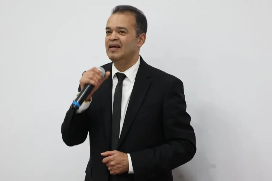 Alex Bueno