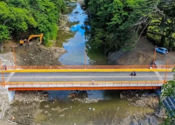 Puente Altamira en Puerto Plata.