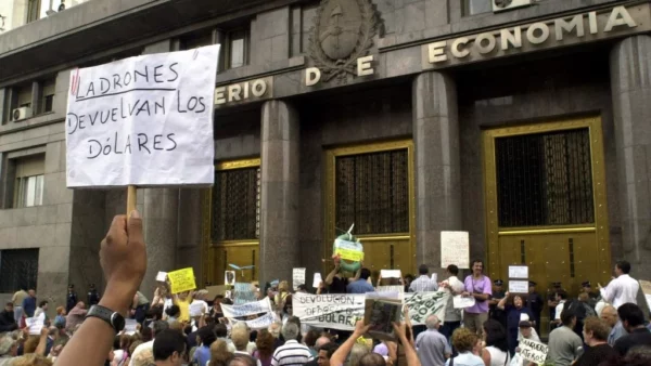 Argentina la apertura parcial del “corralito”