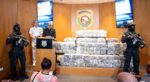 Cargamento incautado por la DNCD en Peravia.