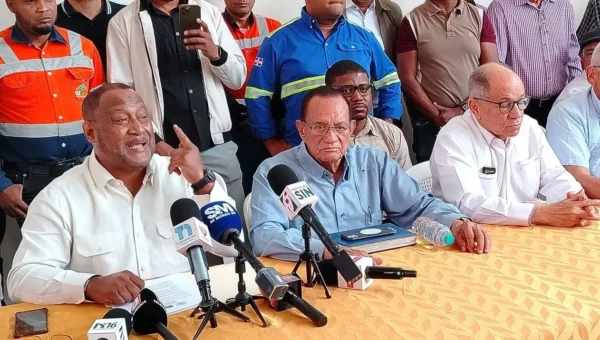 CNTD, CASC Y CNUS anuncian plan de movilización nacional en defensa de la cesantía laboral.