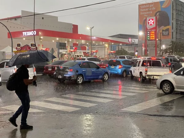 COE-alerta-reportan-inundaciones-lluvias-ráfagas de viento 4