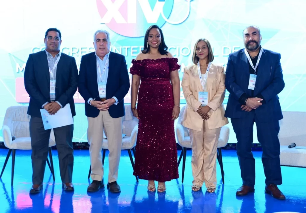 Participantes en el Primer Foro Internacional Atención Primaria en la Región
