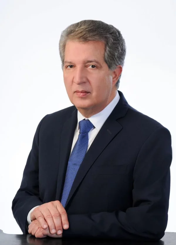 Dr. Isaías Ramos