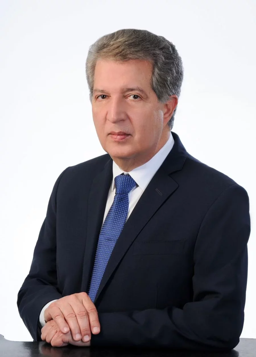 Dr. Isaías Ramos Dr. Isaías Ramos